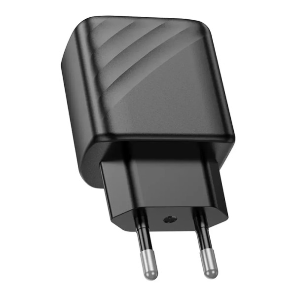 Мережевий зарядний пристрій HOCO CS21A Rich single port QC3.0 charger Black